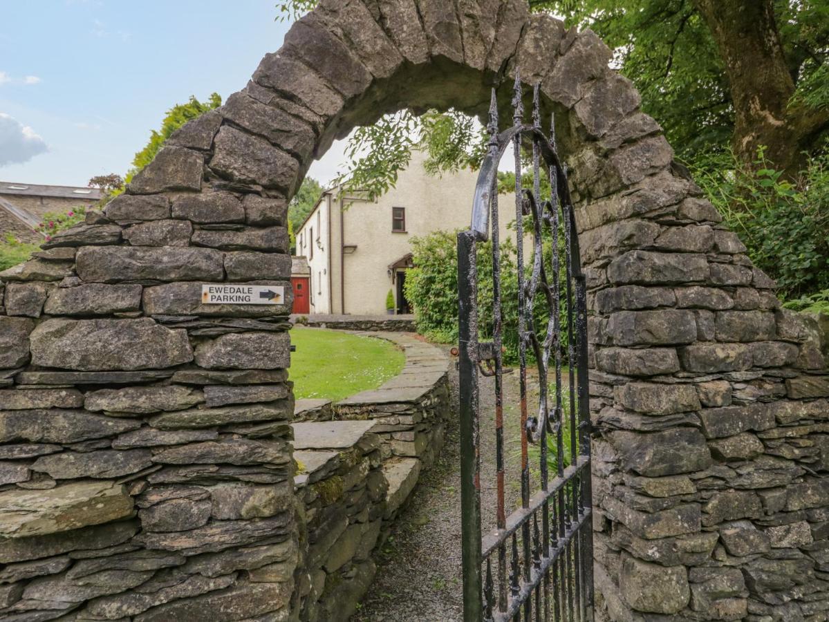 Ewedale Farm Villa Ulverston Exterior photo