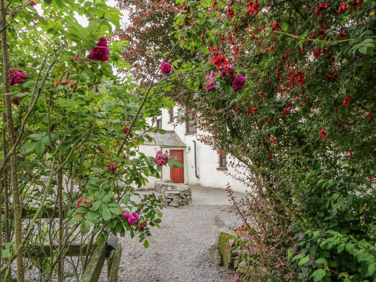 Ewedale Farm Villa Ulverston Exterior photo